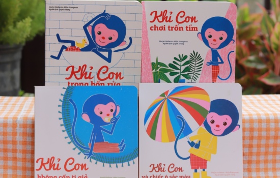 Bo_sach_boi_cung_Khi_con_tinh_nghich_cho_be_0-3_tuoi_550x350.JPG