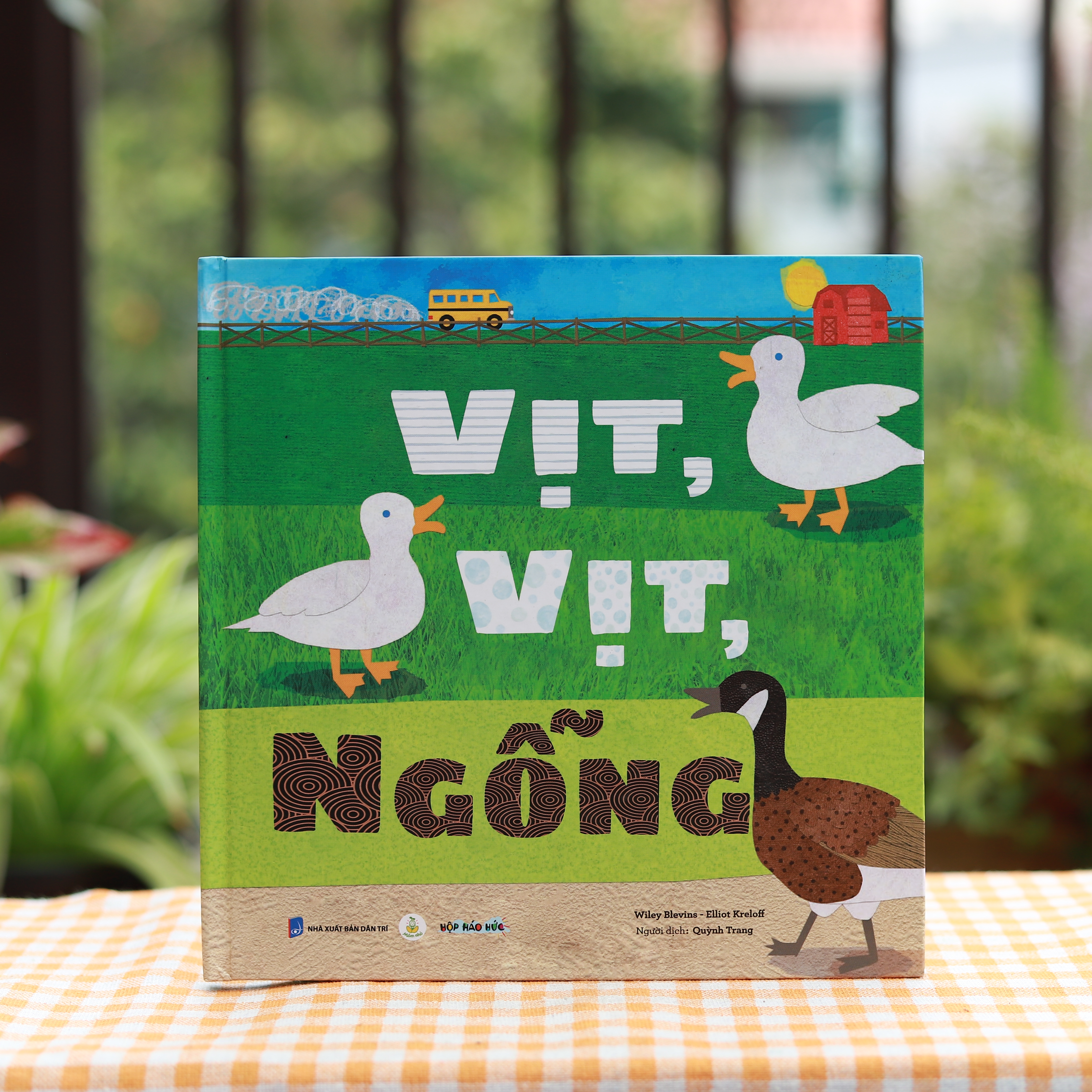 Sách VỊT, VỊT, NGỖNG 0-3 tuổi